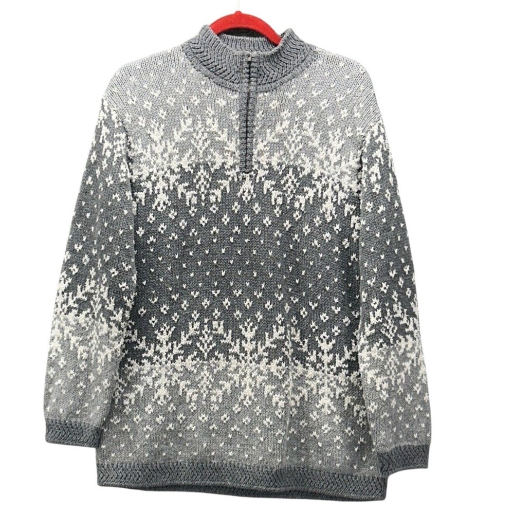 Vintage Fair Isle Snowflakes‎ Sweater Gray Small